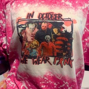 In October, we wear pink bleached tshirt